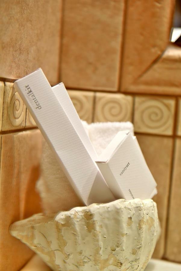Unique Luxury * Hydra (Saronic Islands)
